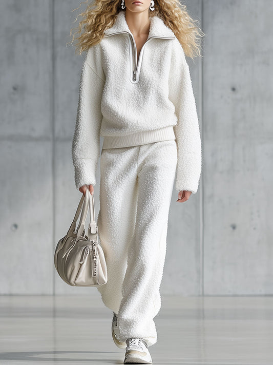 Ensemble Sportif en Polaire Blanc avec Sweatshirt à Zip Demi et Pantalons Confortables